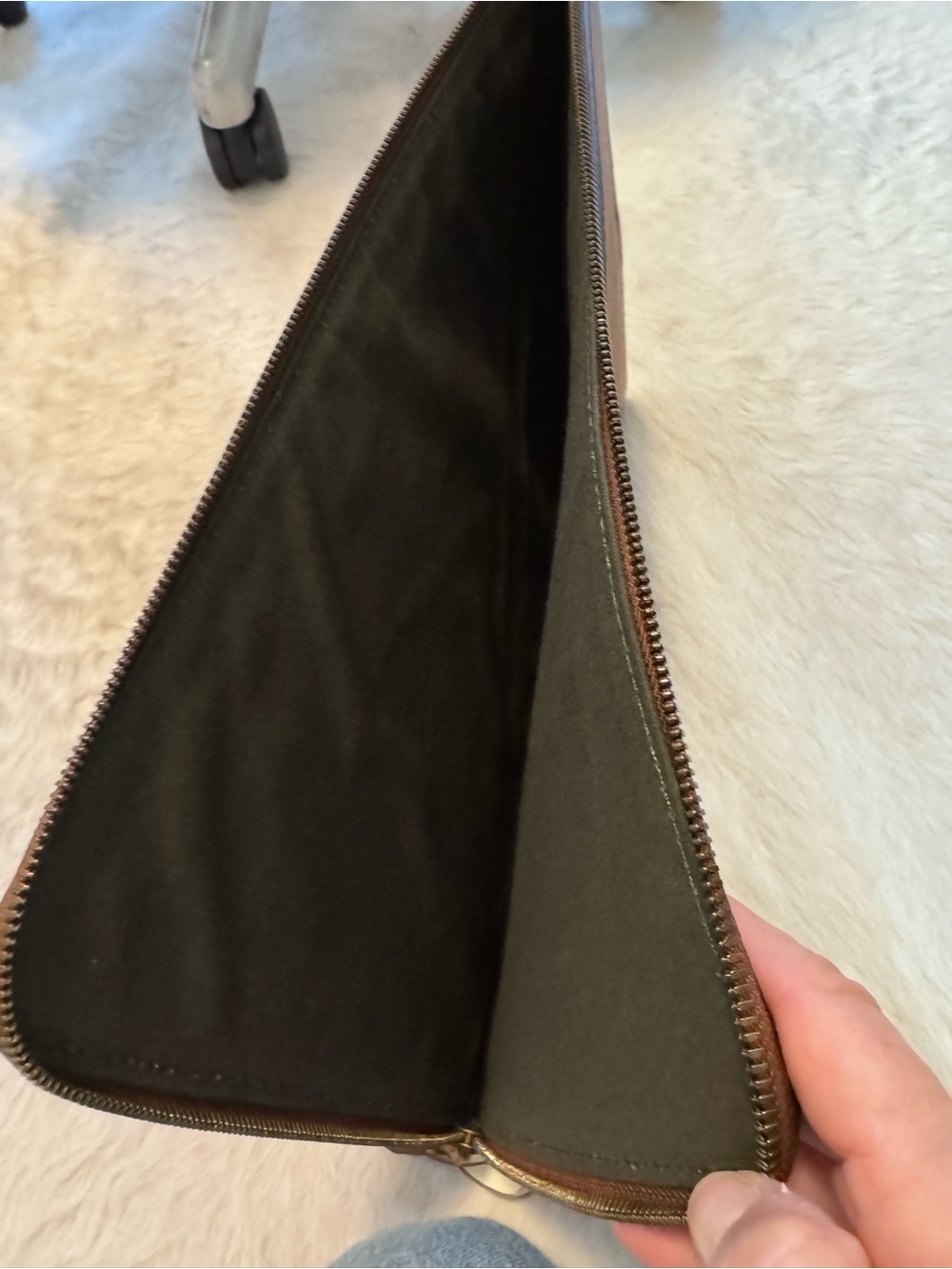 Tecovas Brown Leather Laptop/Portfolio Sleeve - Picture 5 of 7